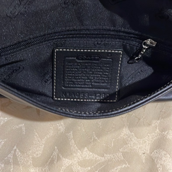 Coach bag - Picture 4 of 5